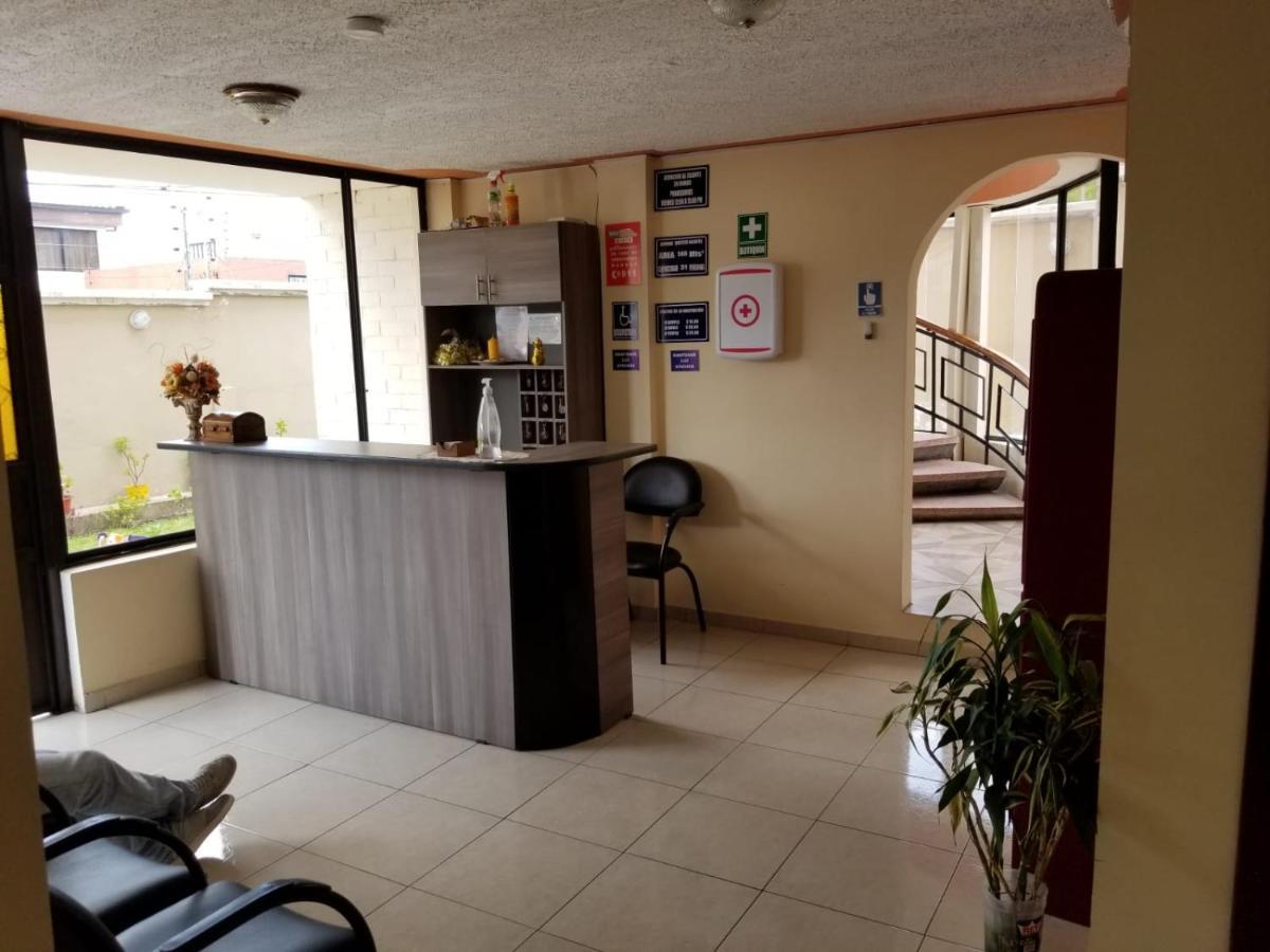 Hostal El Confort Quito Norte Exteriör bild