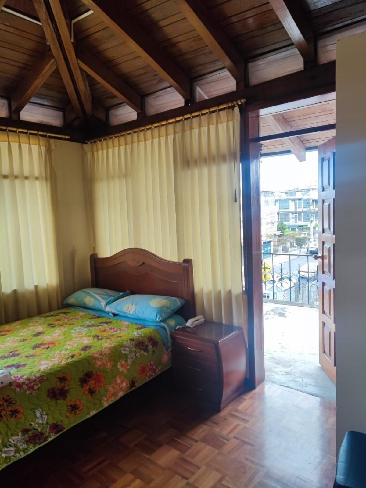 Hostal El Confort Quito Norte Exteriör bild